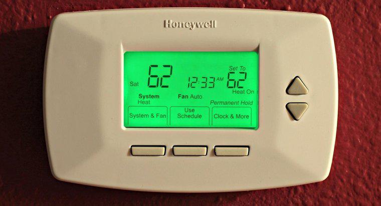 Care sunt diferitele modele de termostate Honeywell?