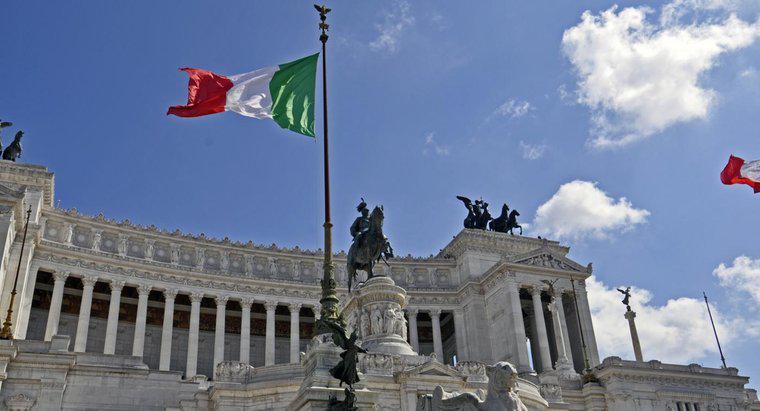 Ce reprezinta culorile steagului italian?