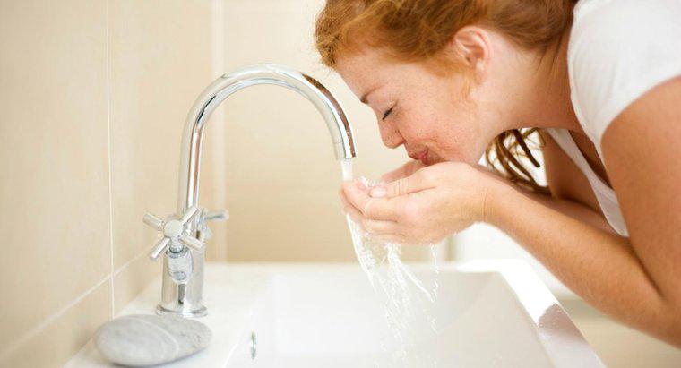 Care este temperatura apei de la robinet în grade Celsius?