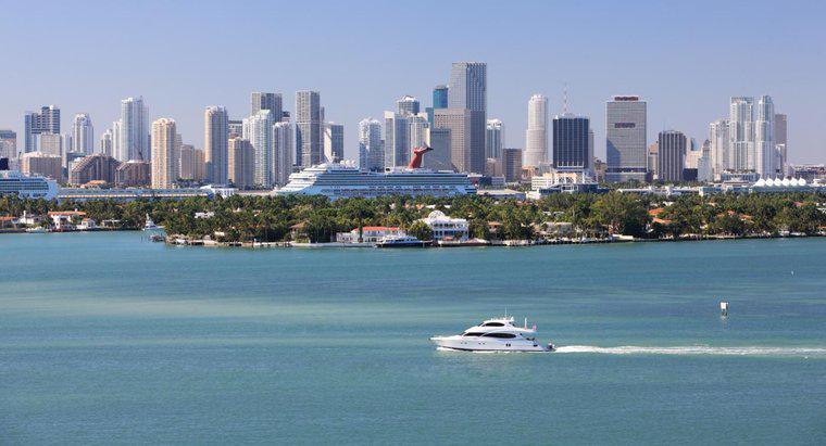 Cine locuieste pe Insula Star din Miami?