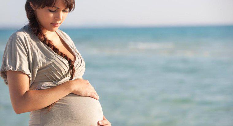 Este posibilă menstruarea în timpul sarcinii?