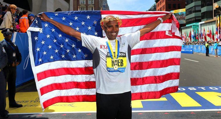 Ce primește câștigătorul maratonului din Boston?
