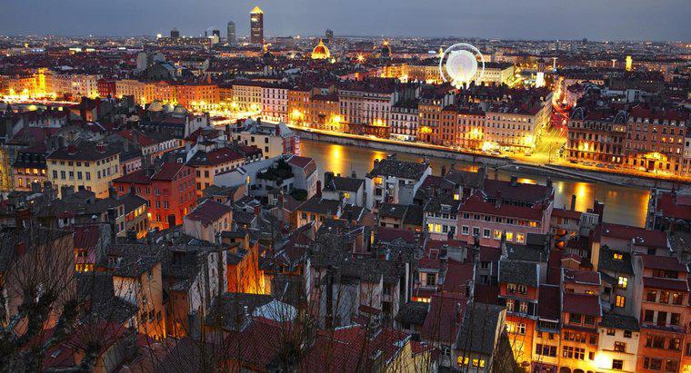 Ce este Lyon, France Famous For?