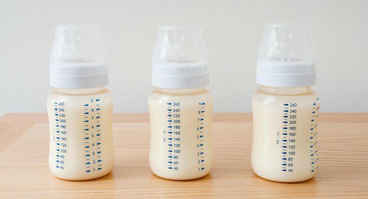 Cât de multe uncii de lapte are nevoie de bebelușul meu?