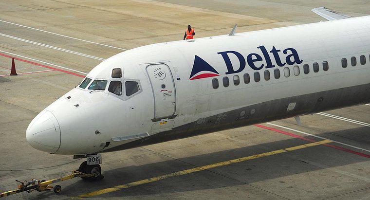 Unde pleacă zboruri Delta de la Aeroportul Atlanta?