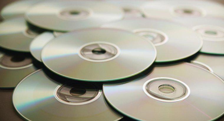 Care este capacitatea maximă de stocare a unui DVD?