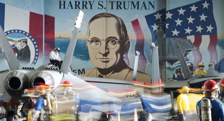 Care sunt câteva lucruri interesante despre Harry S. Truman?