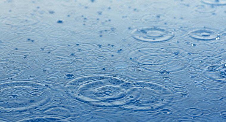 De ce apa de ploaie este natural acid?