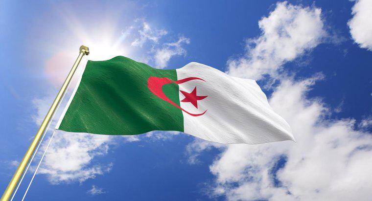 Cum a obținut independența Algeria?
