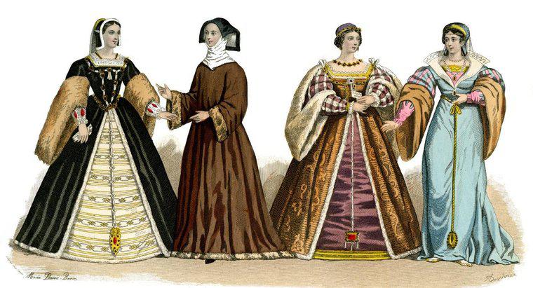 Ce au purtat femeile în timpul Renașterii?