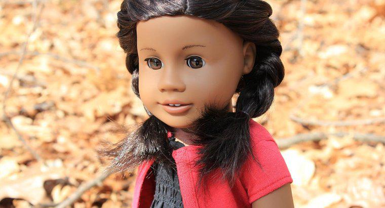 Cum apreciați prețurile americanilor Doll Girl?