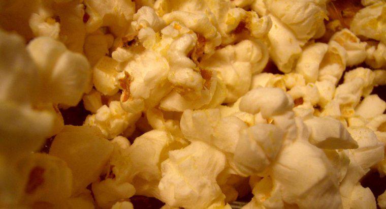Cât de multe calorii sunt în Popcorn II iubitor de unt al iubitorilor de unt?