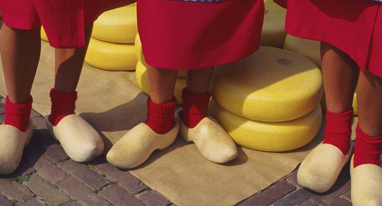 De ce a început olandezul să poarte pantofi din lemn?