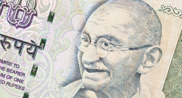 Cine este Mahatma Gandhi?