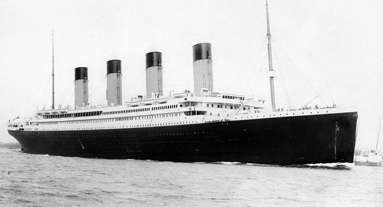 Câte cabine din clasa a doua a avut Titanicul?