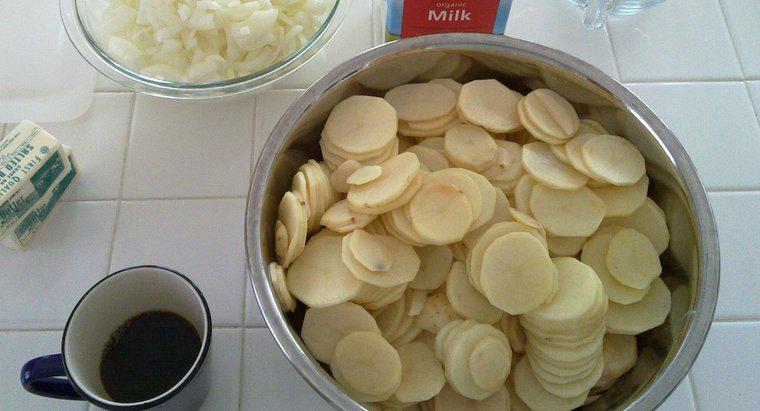 Ce este Reteta lui Paula Deen pentru cartofii Au Gratin?