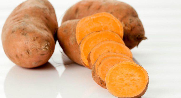 Care este diferența dintre un cartof dulce și cartofii albi?
