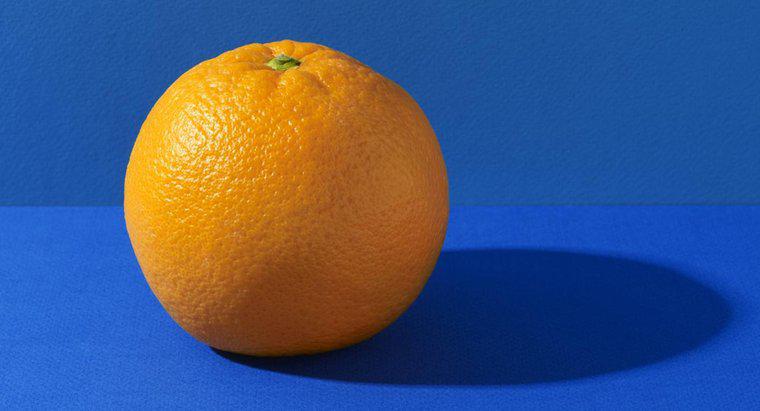 Cât de mult cântărește un portocaliu?