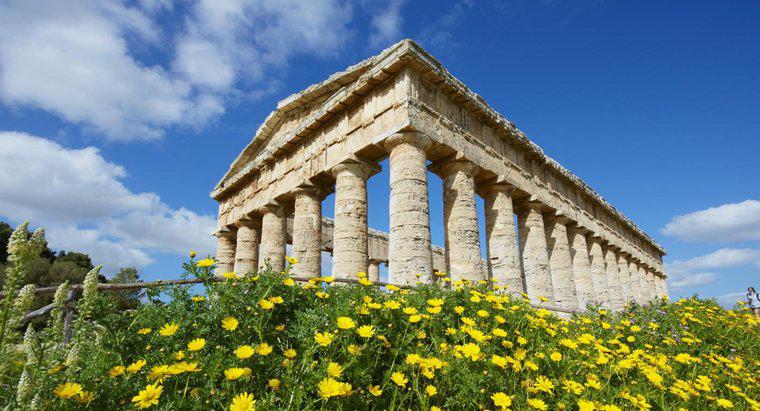 Ce credeau grecii antici?