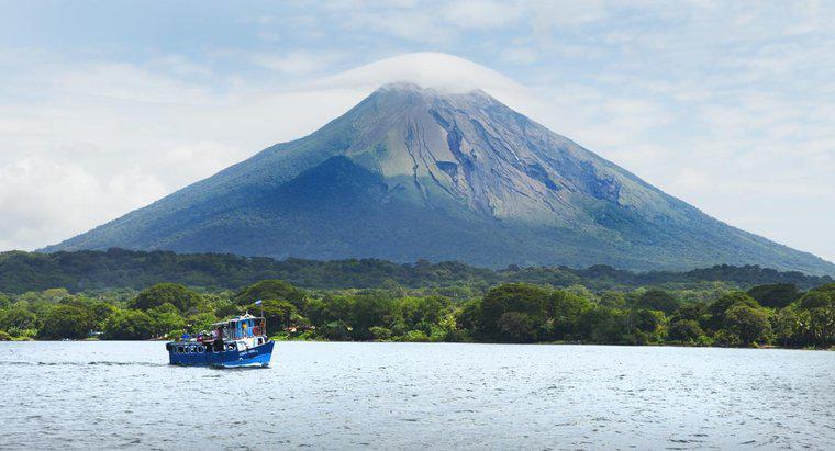 Care sunt caracteristicile fizice ale Nicaragua?