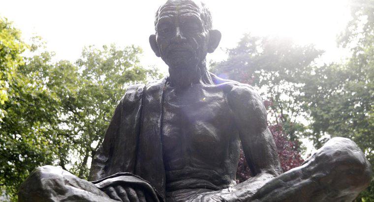 Pentru ce a luptat Gandhi?