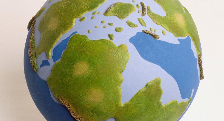 Ce cauzează continentul să se miște de pe suprafața pământului?