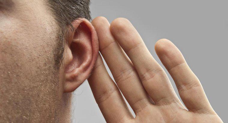 Poți pune peroxidul de hidrogen în ureche?