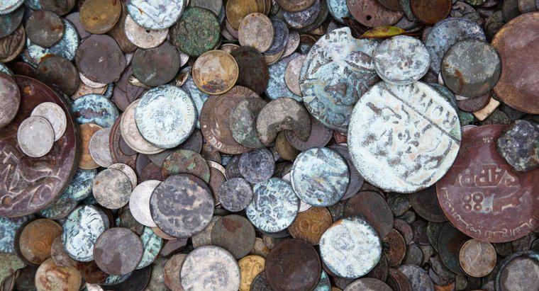 Cum păstrezi monedele vechi?