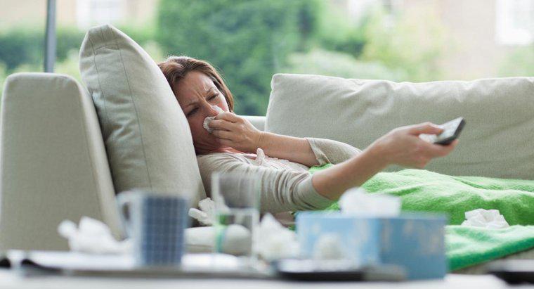 Cum sunt simptomele virusului gripal diferit de cele ale racelii obisnuite?