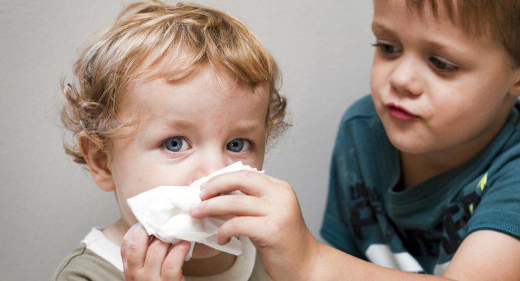 Care sunt simptomele gripei la copiii mici?