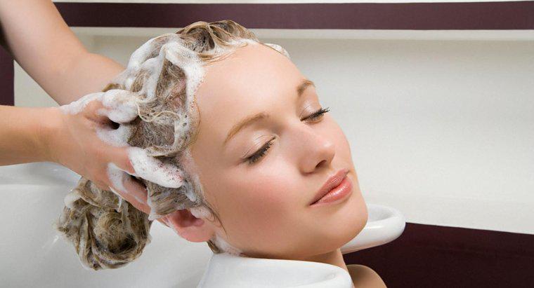 Care sunt unele fapte interesante despre șampon?