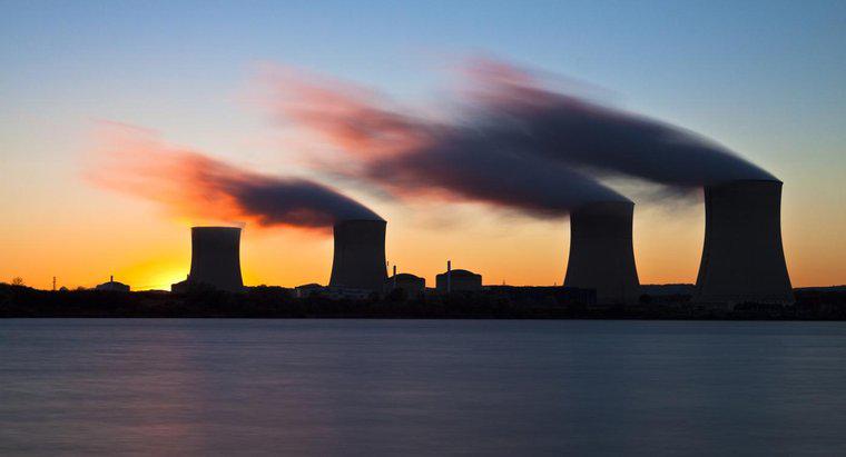 Care sunt avantajele energiei nucleare?