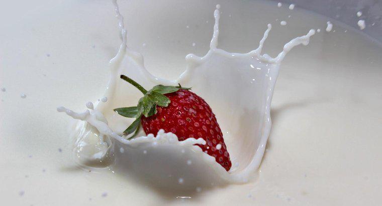 Puteți folosi jumătate și jumătate în loc de lapte într-o rețetă?