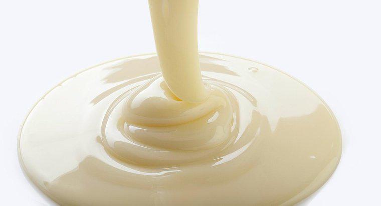 Care sunt unele rețete ușoare condensate de lapte?