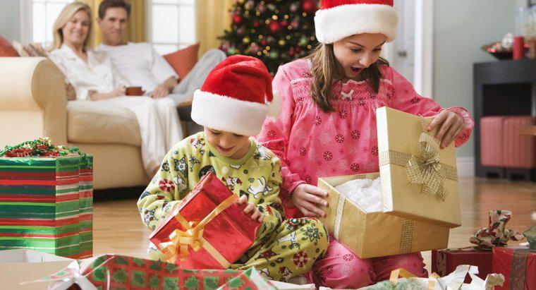 Unde este posibil să obțineți cadouri gratuite de Crăciun pentru copii?