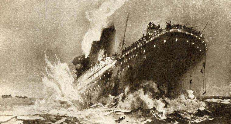 Unde a fost destinația Titanicului?