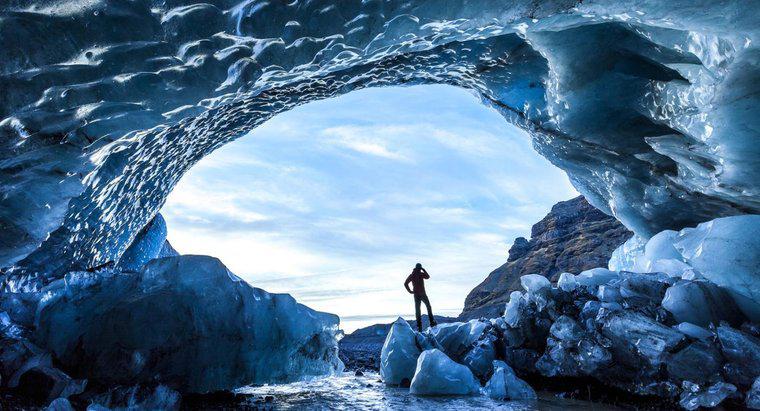 Islanda este acoperită de gheață?
