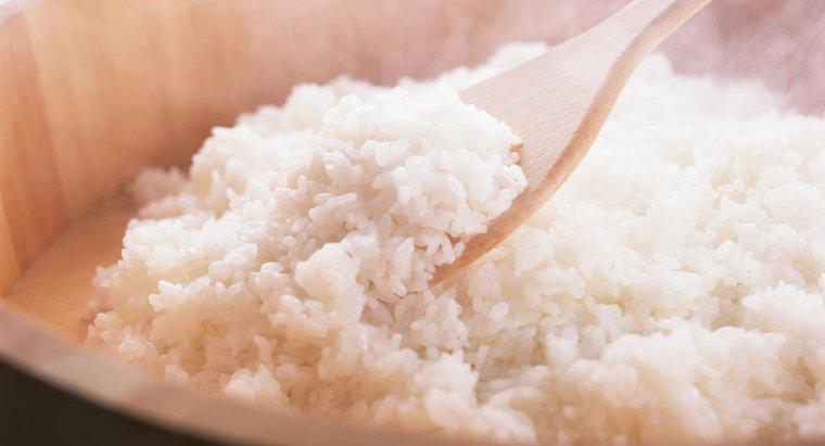 Cât durează să gătească orez într-un abur?
